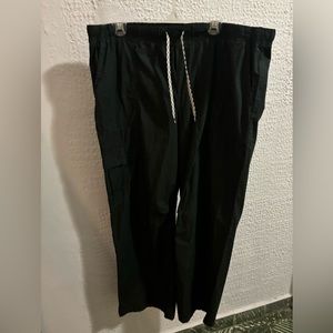 Aerie *NEW* Cargo Pants Color Black XL